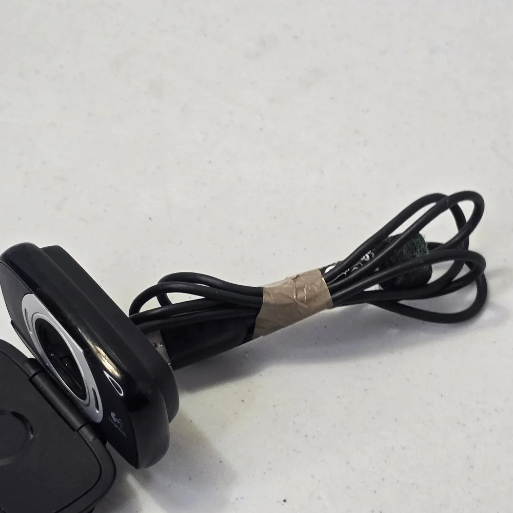 Logitech C615 Portable HD Webcam 1080p Tested Working V-U0027 Folding